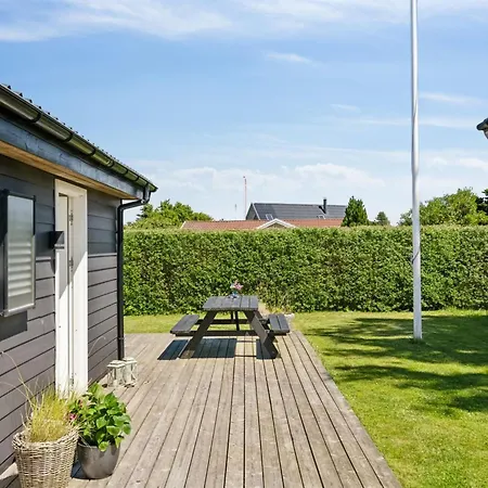 Holiday home Kim - 250m From The Sea By Interhome