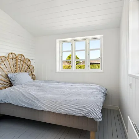 Kim - 250m From The Sea By Interhome Vakantiehuis *