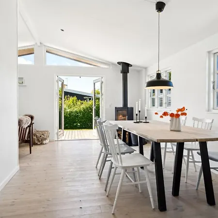 Kim - 250m From The Sea By Interhome Vakantiehuis Bogense